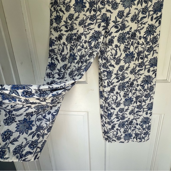 LOFT Trellis Garden Floral Sleeveless Wide Leg Jumpsuit size 0 - Picture 3 of 17